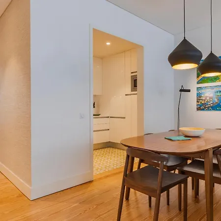 Appartamento Downtown By The River By Lovelystay Lisbona